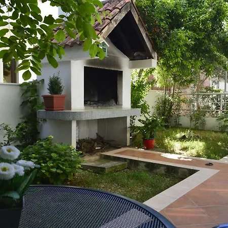 Garden Apartment